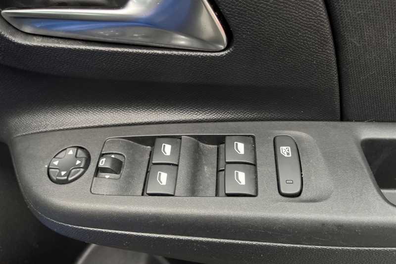 Used Vauxhall Corsa 2022 for sale - 77471076: Photo 16