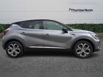 Used Renault Captur 2023 for sale - 79823197: Photo