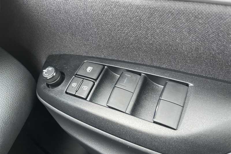 Used Toyota Yaris 2023 for sale - 77841784: Photo 16