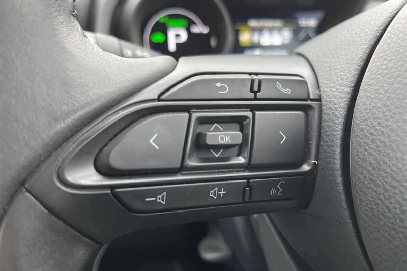 Used Toyota Yaris 2023 for sale - 77841784: Photo 21