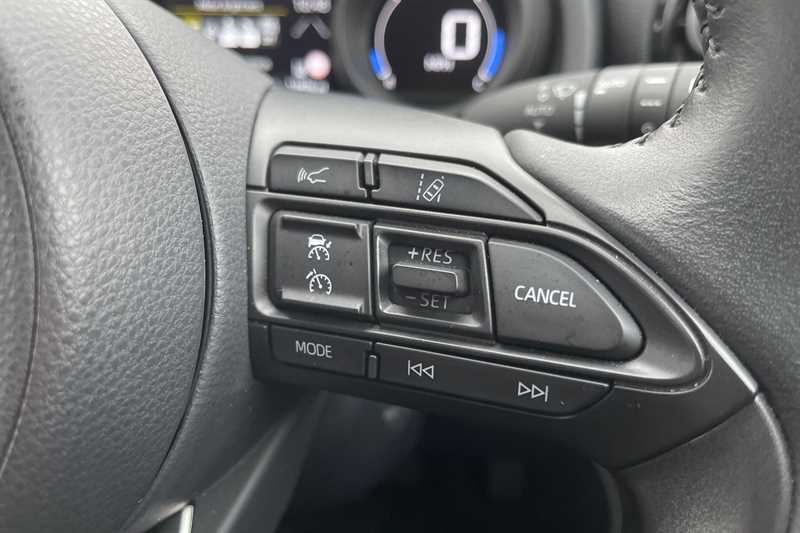 Used Toyota Yaris 2023 for sale - 77841784: Photo 22