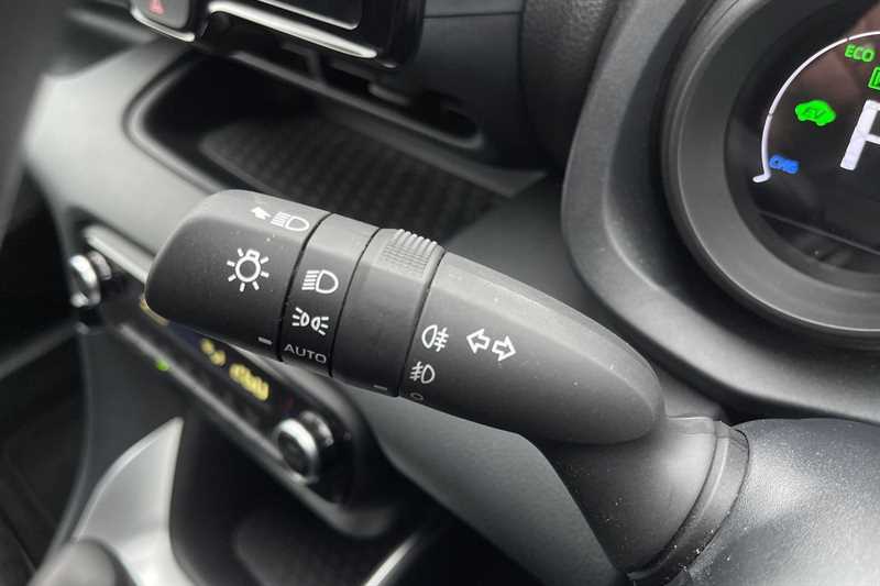 Used Toyota Yaris 2023 for sale - 77841784: Photo 27