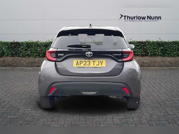 Used Toyota Yaris 2023 for sale - 77841784: Photo