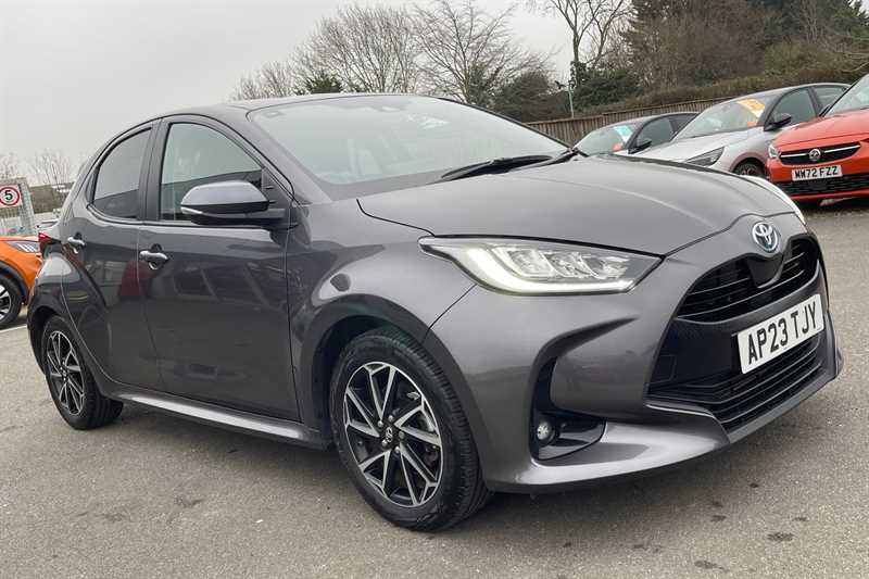 Used Toyota Yaris 2023 for sale - 77841784: Photo 51