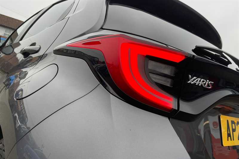 Used Toyota Yaris 2023 for sale - 77841784: Photo 54