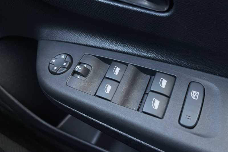 Used Vauxhall Corsa 2022 for sale - 76390224: Photo 16