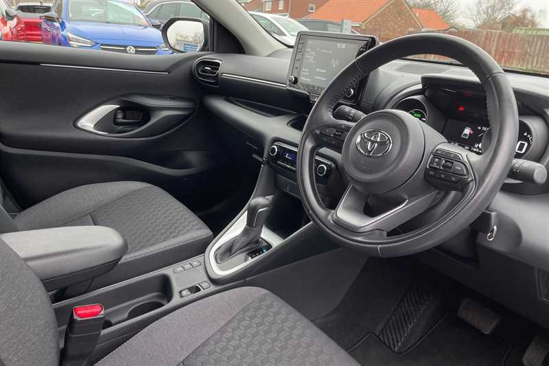 Used Toyota Yaris 2023 for sale - 77513254: Photo 39
