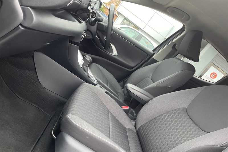 Used Toyota Yaris 2023 for sale - 77513254: Photo 43