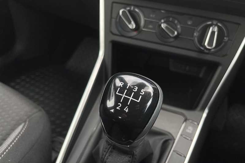 Used Volkswagen Polo 2022 for sale - 76204370: Photo 32