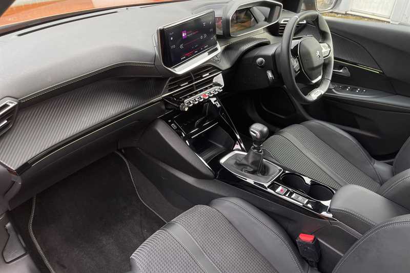 Used Peugeot 2008 2022 for sale - 76272774: Photo 13