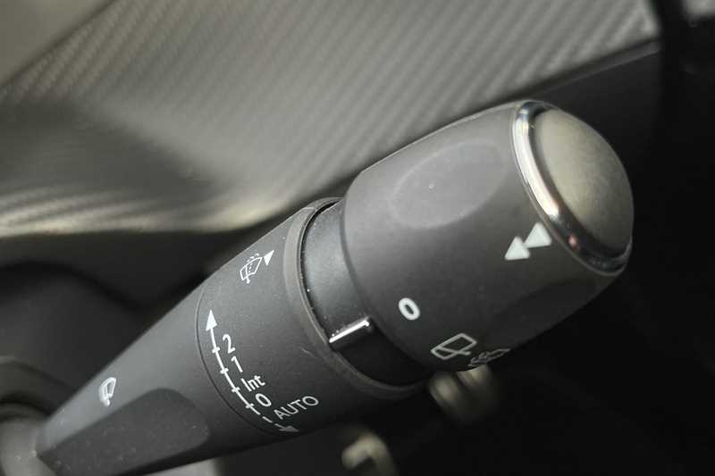 Used Peugeot 2008 2022 for sale - 76272774: Photo 29