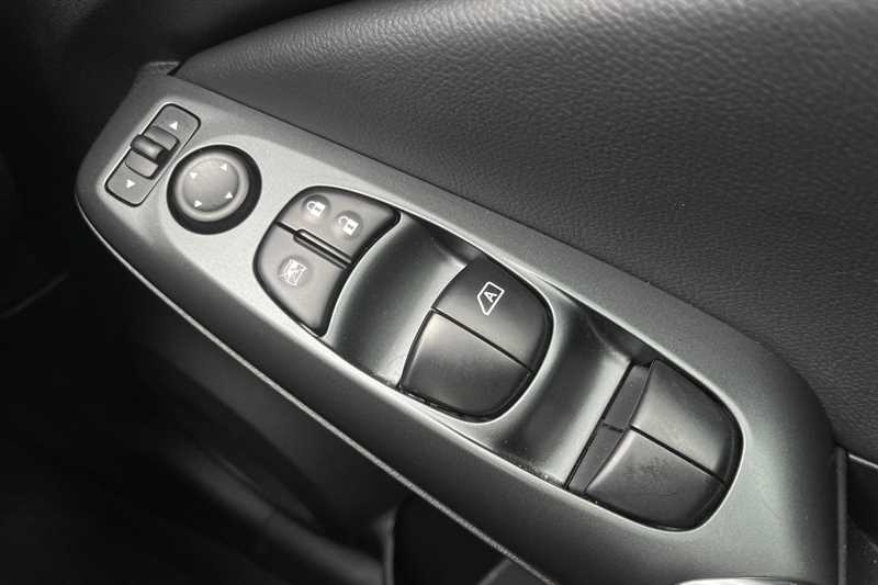 Used Nissan Juke 2025 for sale - 77648399: Photo 16