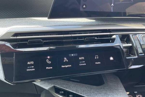 Used Peugeot 3008 2024 for sale - 75510186: Photo 30