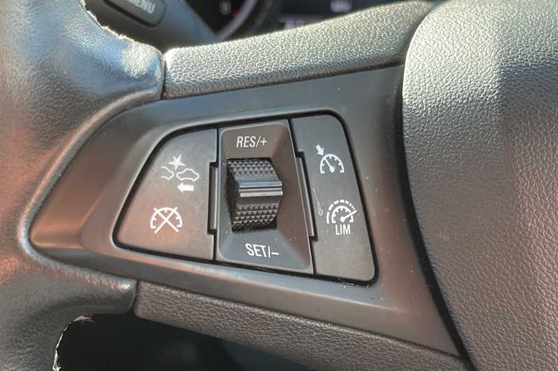 Used Vauxhall Astra 2018 for sale - 76361731: Photo 21