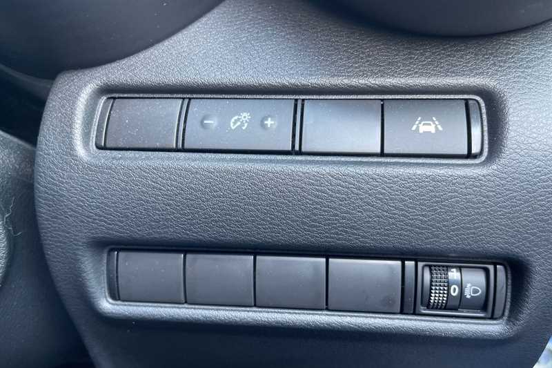 Used Nissan Juke 2023 for sale - 76204277: Photo 25