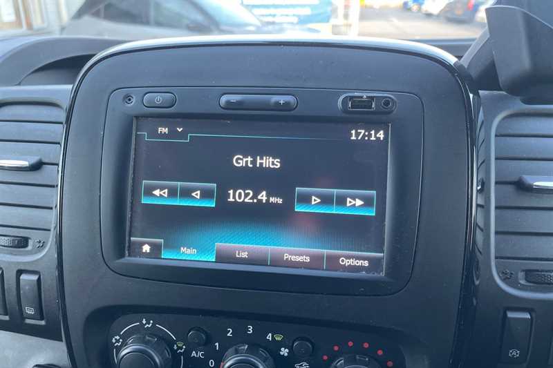 Used Vauxhall Vivaro 2017 for sale - 78172820: Photo 17