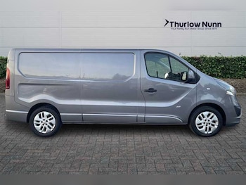 Used Vauxhall Vivaro 2017 for sale - 78172820: Photo