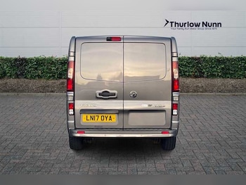 Used Vauxhall Vivaro 2017 for sale - 78172820: Photo