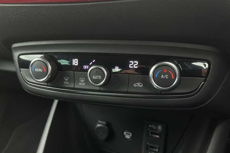 Used Vauxhall Crossland 2023 for sale - 77979177: Photo 30