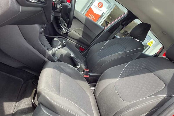 Used Ford Fiesta 2018 for sale - 76086974: Photo 39