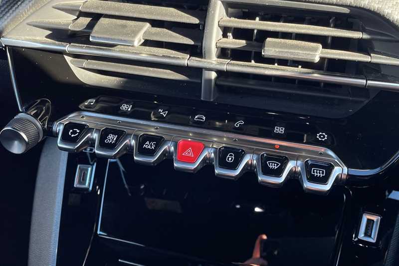 Used Peugeot 208 2023 for sale - 77146002: Photo 16