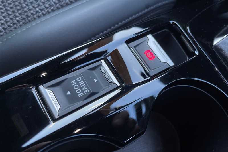 Used Peugeot 208 2023 for sale - 77146002: Photo 32