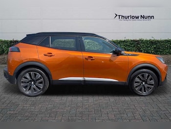 Used Peugeot E-2008 2022 for sale - 75211995: Photo
