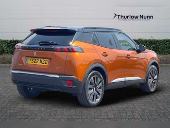 Used Peugeot E-2008 2022 for sale - 75211995: Photo