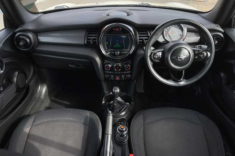 Used MINI Convertible 2018 for sale - 77146329: Photo 13