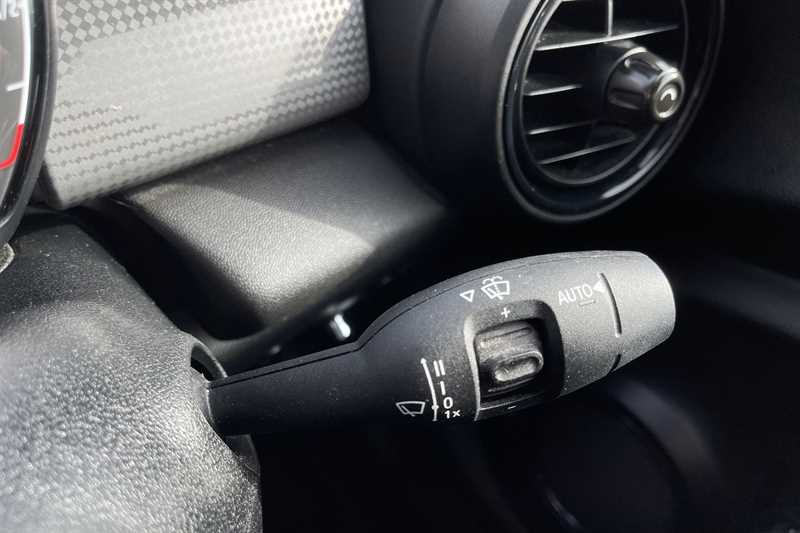 Used MINI Convertible 2018 for sale - 77146329: Photo 28