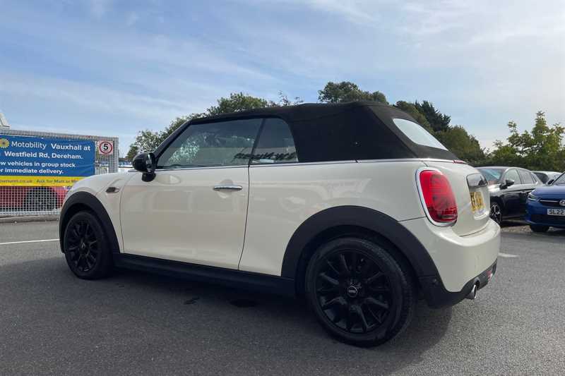 Used MINI Convertible 2018 for sale - 77146329: Photo 40