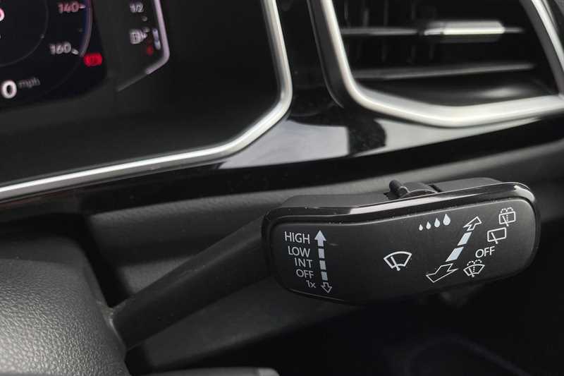 Used Volkswagen T-Roc 2023 for sale - 78009622: Photo 27