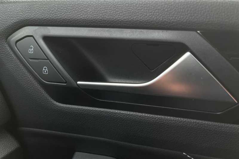 Used Volkswagen T-Roc 2023 for sale - 78009622: Photo 28