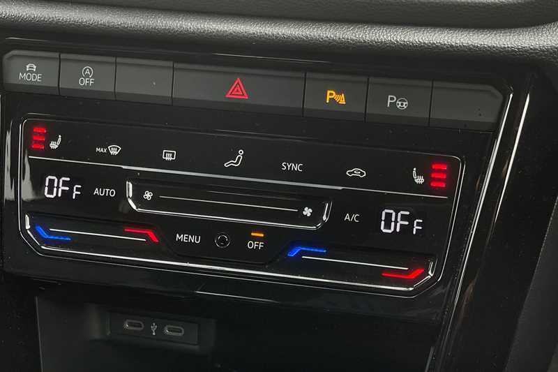 Used Volkswagen T-Roc 2023 for sale - 78009622: Photo 33