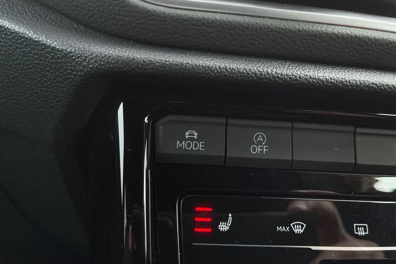 Used Volkswagen T-Roc 2023 for sale - 78009622: Photo 35