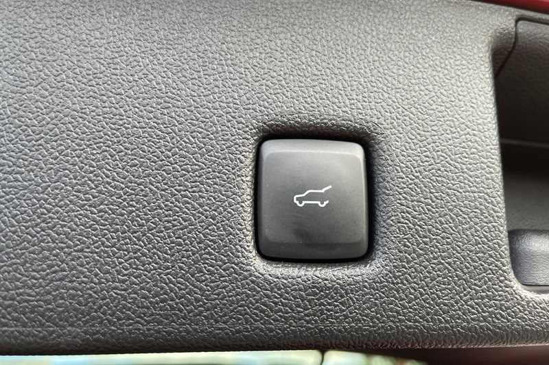 Used Ford Kuga 2022 for sale - 76361740: Photo 44