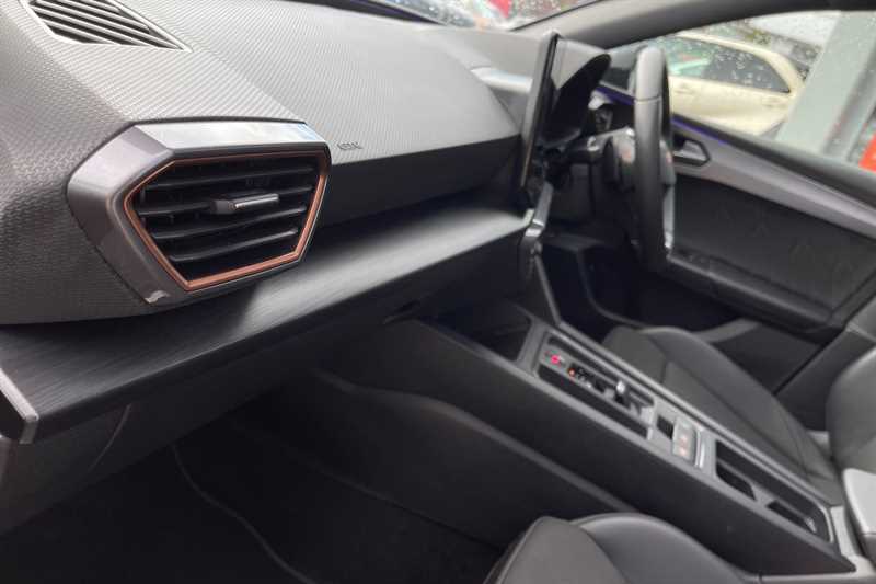 Used SEAT Leon 2024 for sale - 76204409: Photo 44