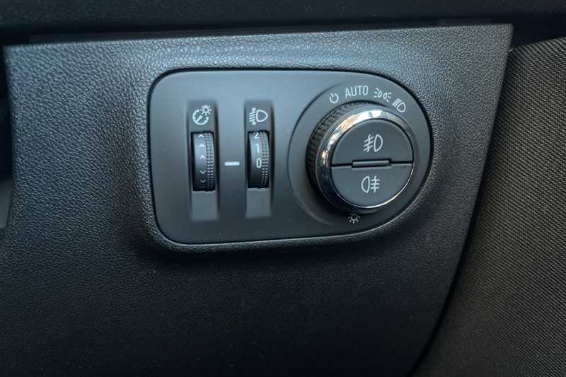 Used Vauxhall Corsa 2019 for sale - 76731803: Photo 25