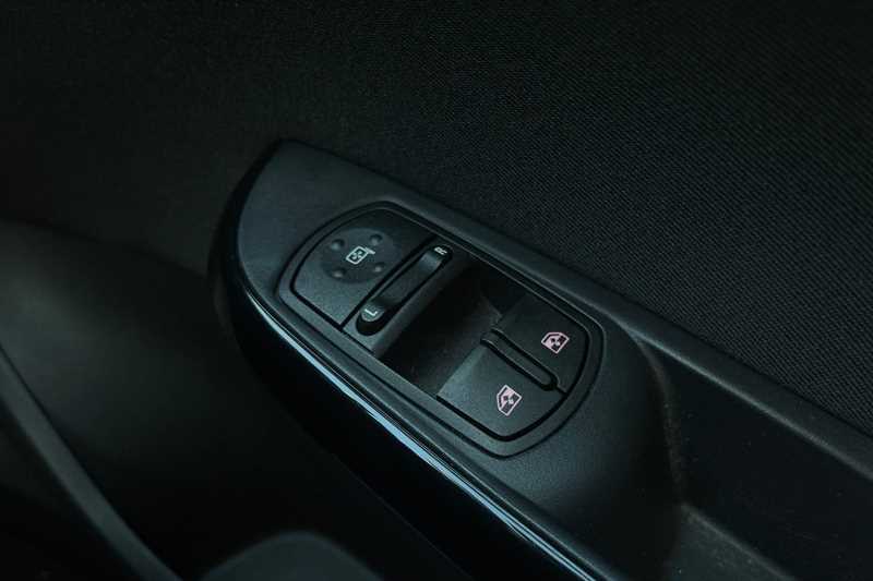 Used Vauxhall Corsa 2019 for sale - 76731803: Photo 32