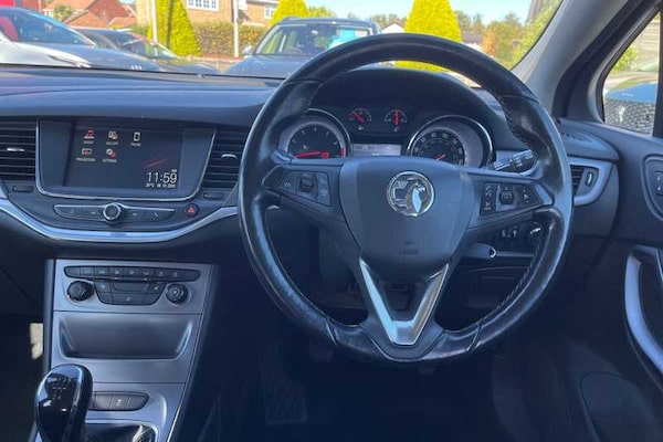 Used Vauxhall Astra 2016 for sale - 76204404: Photo 11