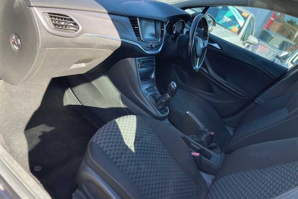 Used Vauxhall Astra 2016 for sale - 76204404: Photo 37