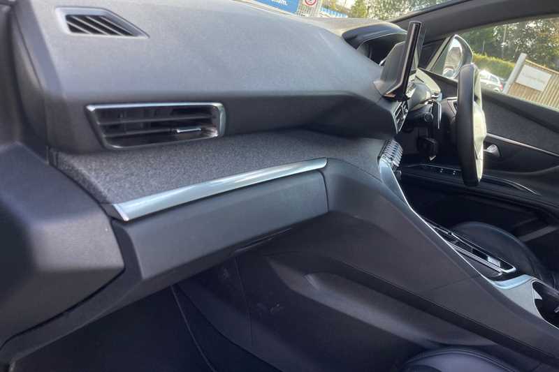 Used Peugeot 3008 2024 for sale - 76204349: Photo 41