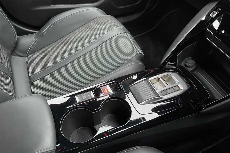 Used Peugeot 2008 2024 for sale - 77146973: Photo 15