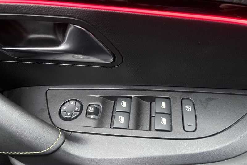 Used Peugeot 2008 2024 for sale - 77146973: Photo 17