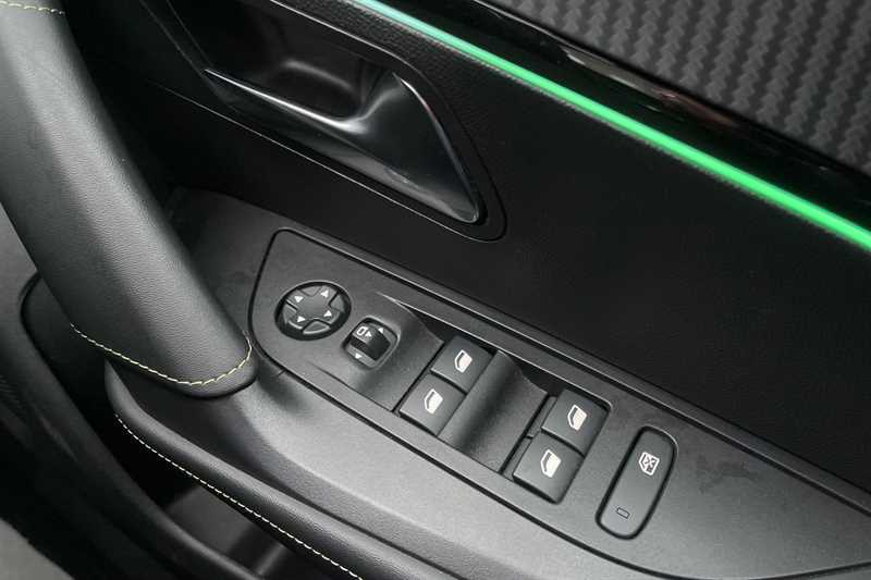Used Peugeot 2008 2024 for sale - 77146973: Photo 32