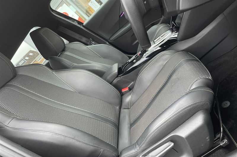 Used Peugeot 2008 2024 for sale - 77146973: Photo 38