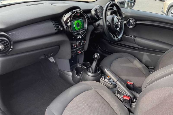 Used MINI Convertible 2018 for sale - 76204494: Photo 13