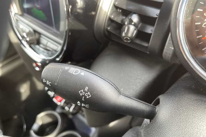 Used MINI Convertible 2018 for sale - 76204494: Photo 27