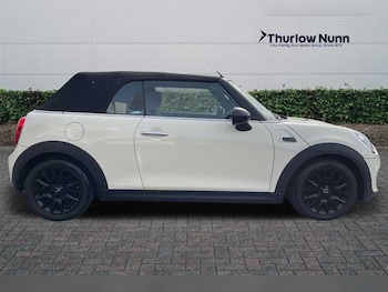 Used MINI Convertible 2018 for sale - 76204494: Photo 2