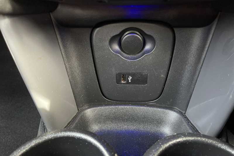 Used MINI Convertible 2018 for sale - 76204494: Photo 32